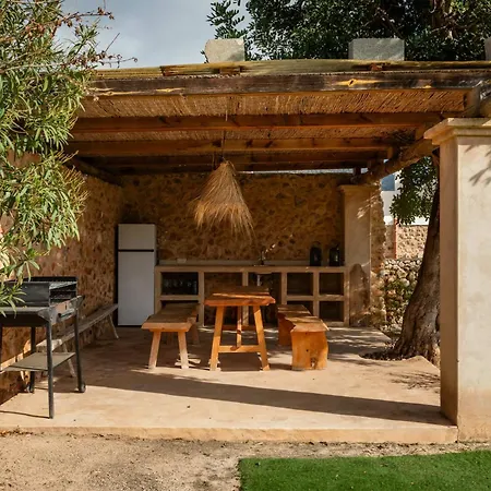 Cas Orvais Holiday home